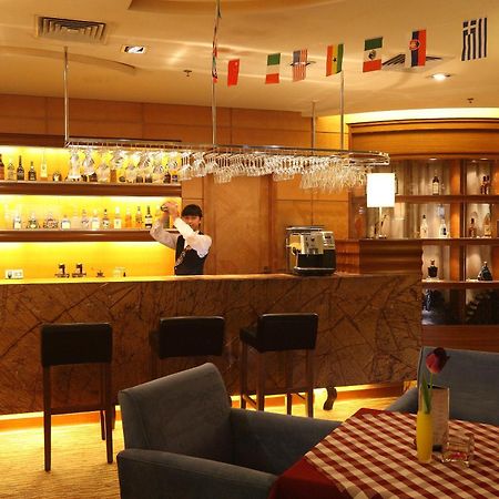 Ramada Plaza Guangzhou Hotel Ngoại thất bức ảnh
