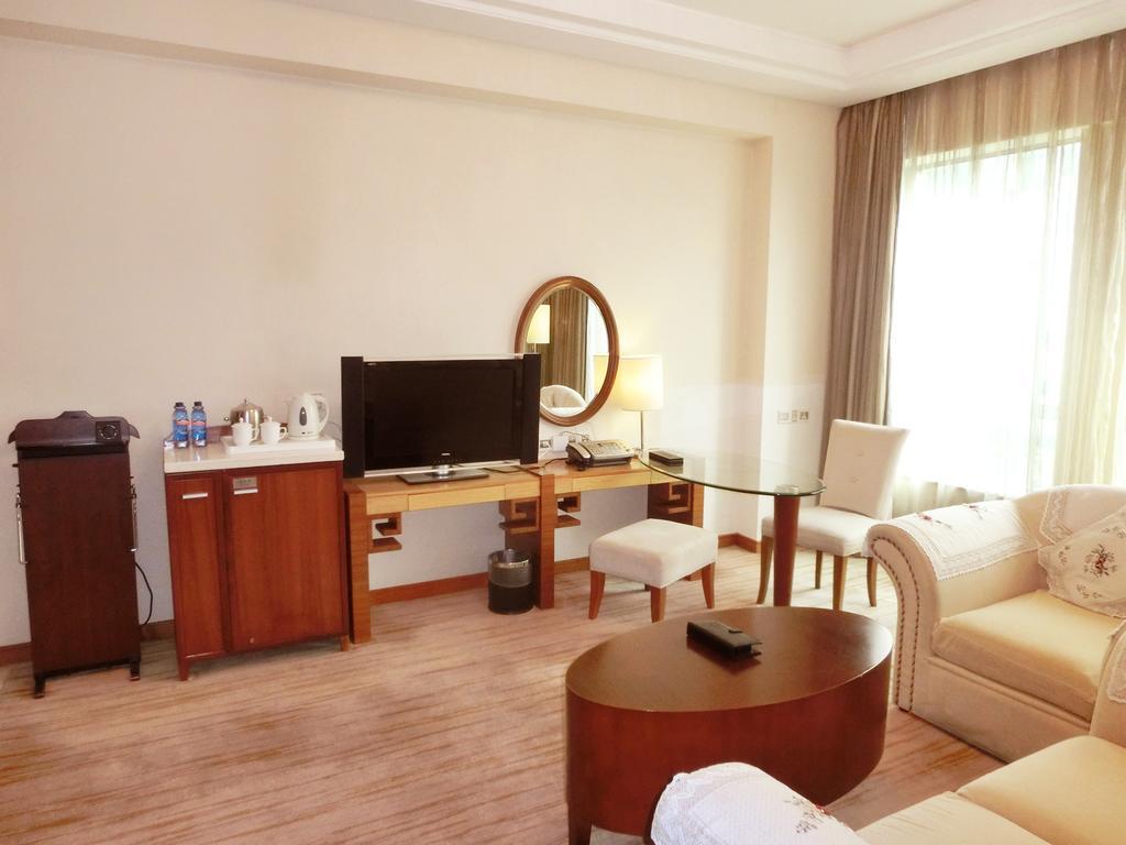 Ramada Plaza Guangzhou Hotel Phòng bức ảnh