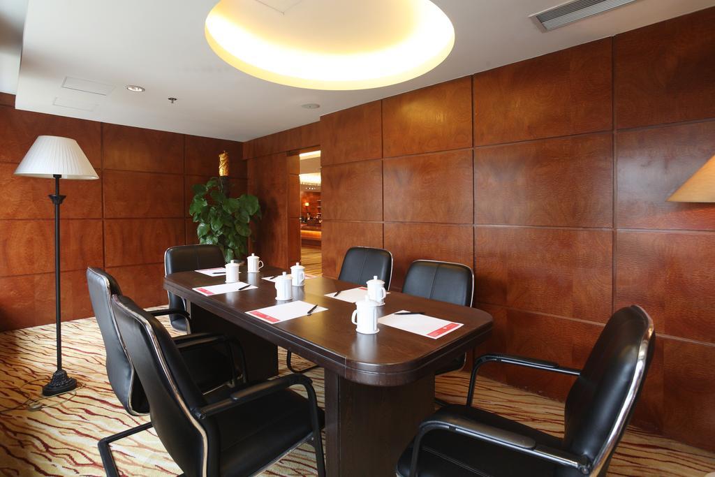 Ramada Plaza Guangzhou Hotel Ngoại thất bức ảnh